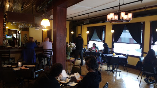 Belli's Bistro